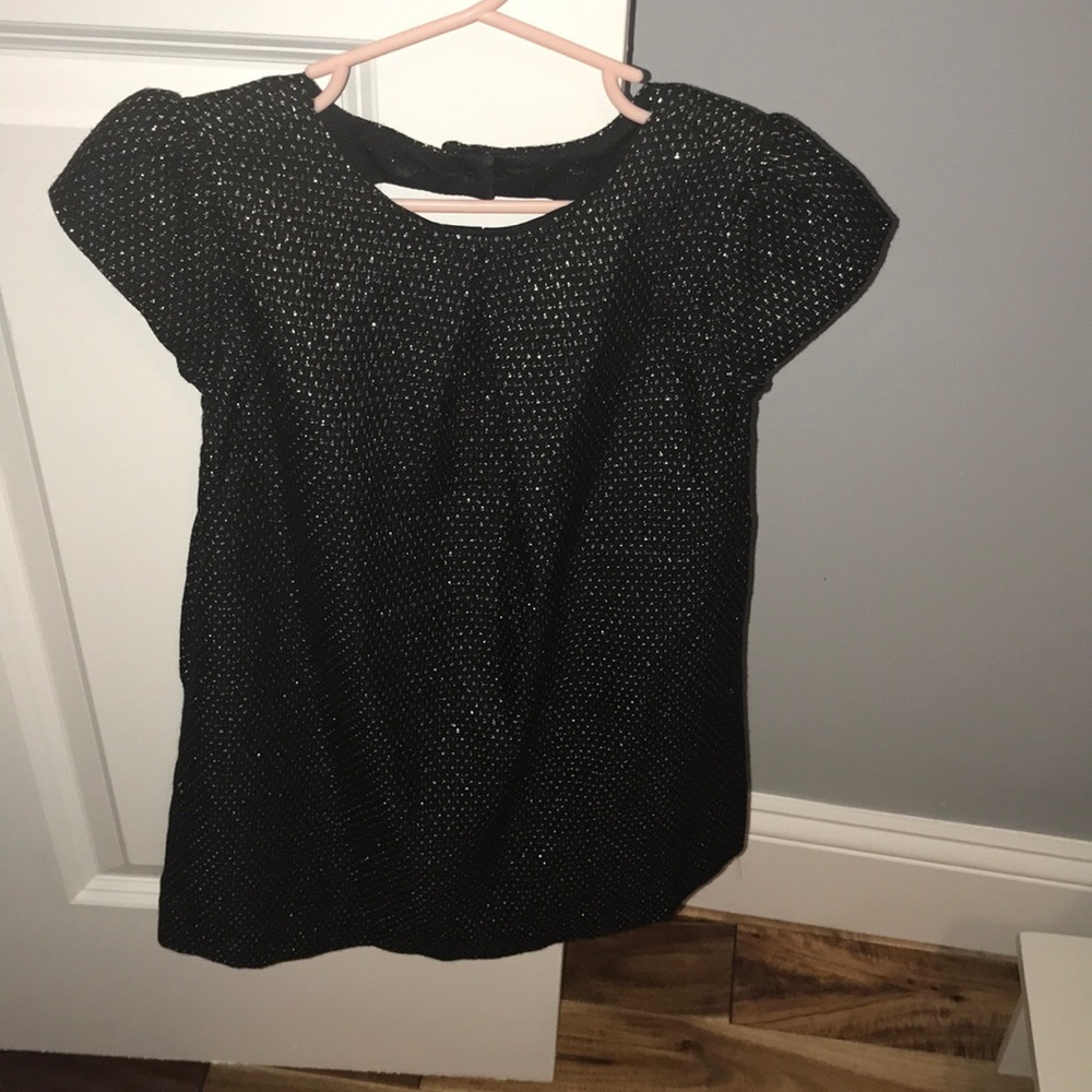 Beautiful black and gold dress. Size 4T.